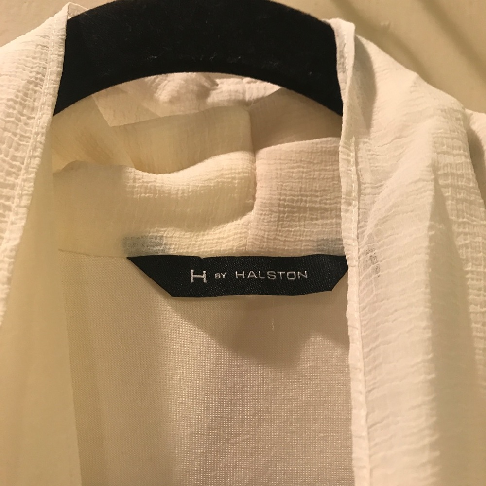Halston winter white blouse - Picture 3 of 7